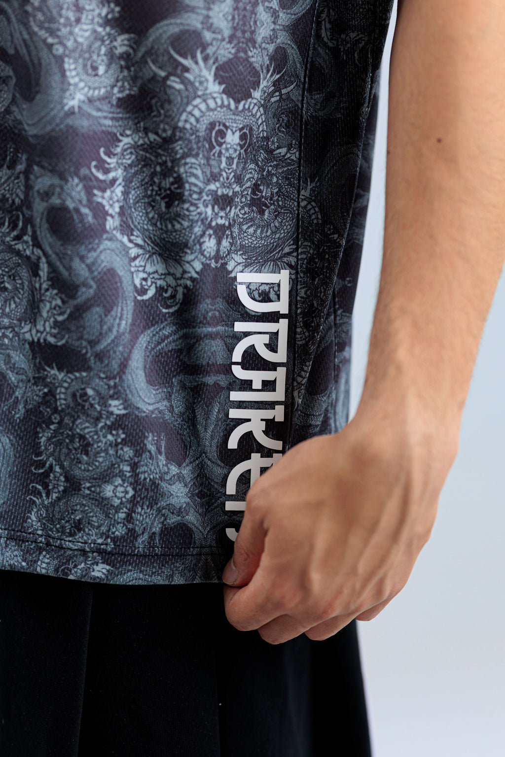 OVER SIZED TANK TOP - PRINTED/8 DK-105